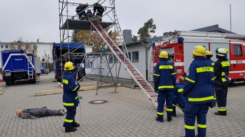 46150232_1879326375508734_4780194206972903424_o