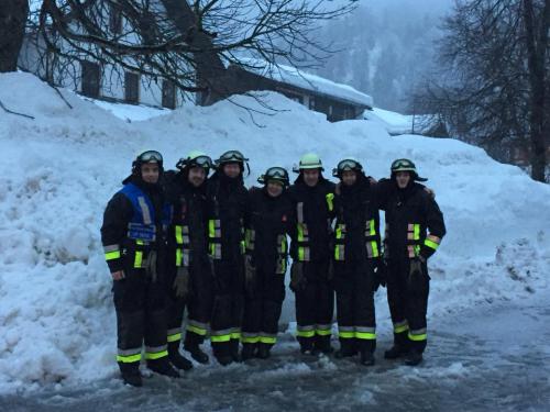 50269293_1965459280228776_8980220632419532800_n