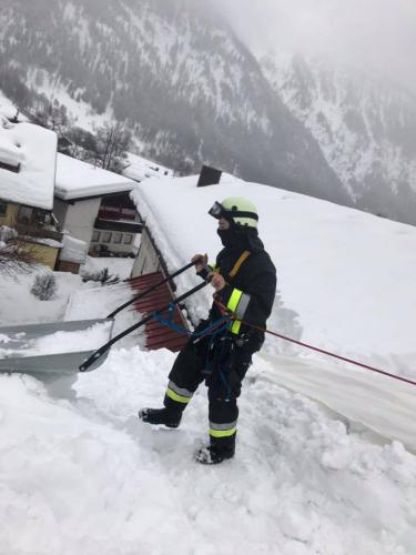 50271433_1965459320228772_3240222709350662144_n